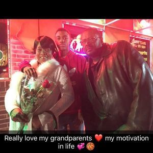 Meet your Posher, Tray tray